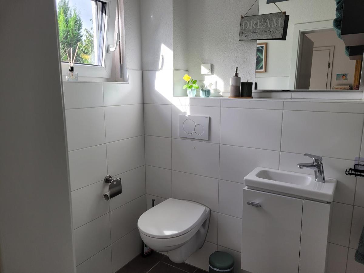 Lin'S Place - Private Room With Bath Near Fair Hannover Eksteriør bilde