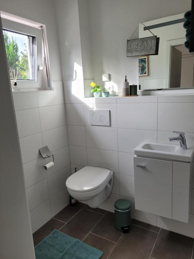Lin'S Place - Private Room With Bath Near Fair Hannover Eksteriør bilde